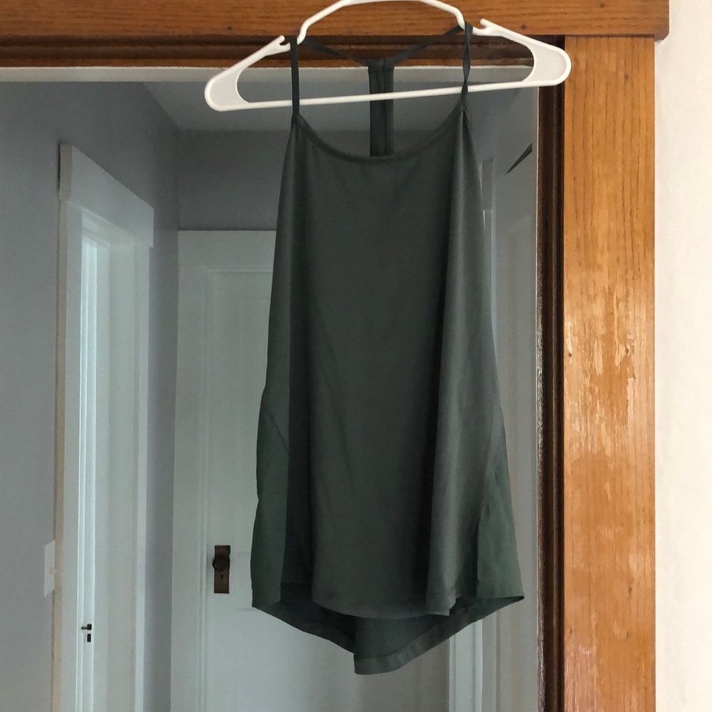 Workout tank